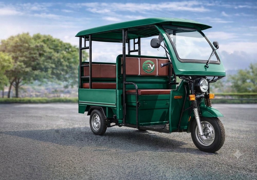 GEV electric rickshaw, full view